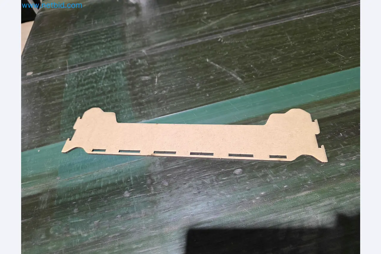 Liquidação de empresas - Máquinas de embalagem usadas para embalagem de frutas e legumes (linha de produção de MDF)-17