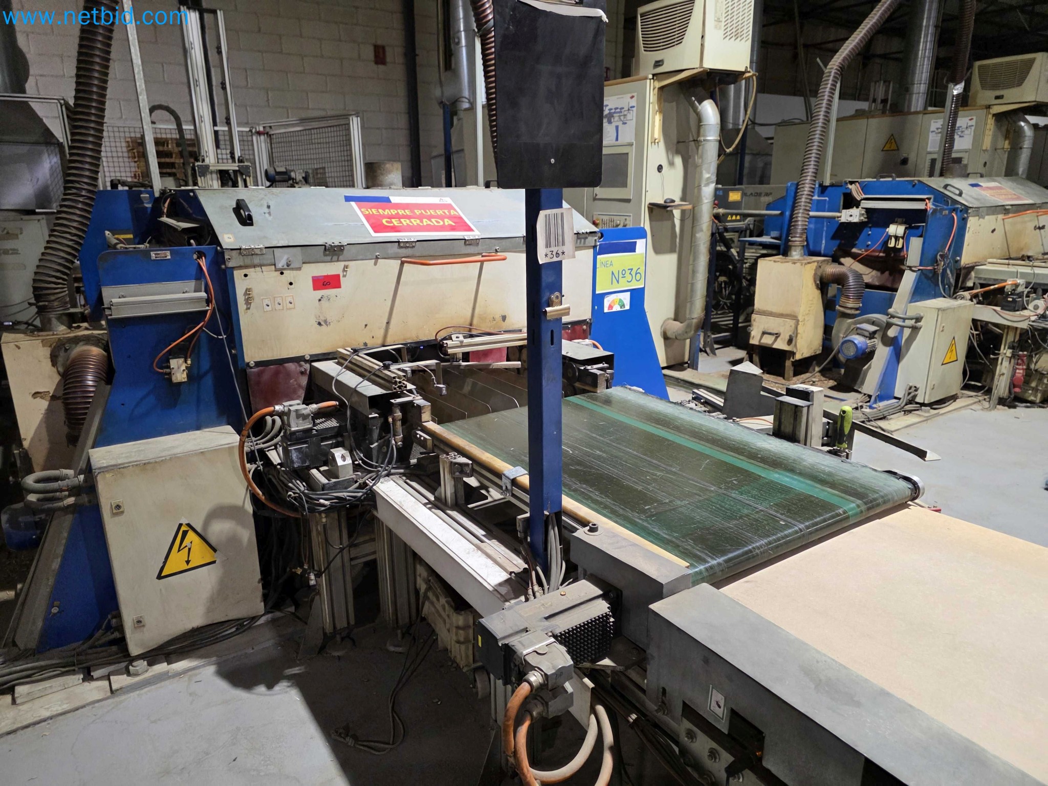 Liquidação de empresas - Máquinas de embalagem usadas para embalagem de frutas e legumes (linha de produção de MDF)-4