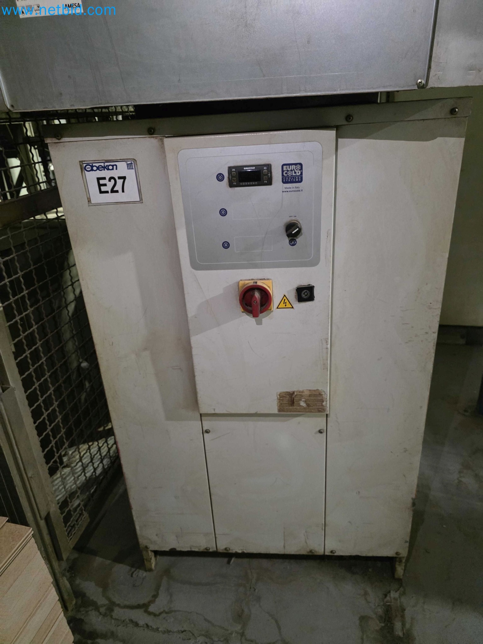 Liquidação de empresas - Máquinas de embalagem usadas para embalagem de frutas e legumes (linha de produção de MDF)-22