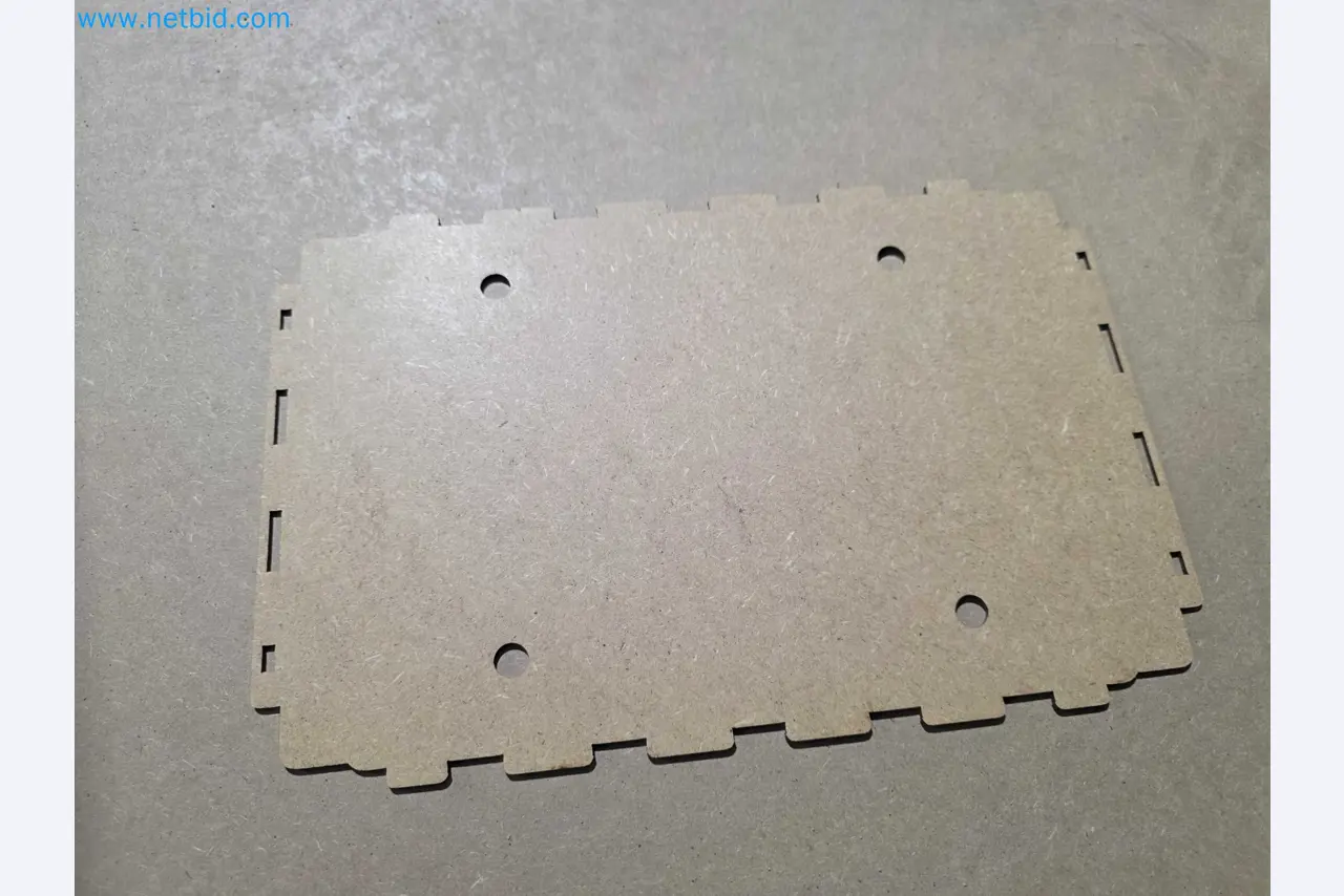 Liquidação de empresas - Máquinas de embalagem usadas para embalagem de frutas e legumes (linha de produção de MDF)-28