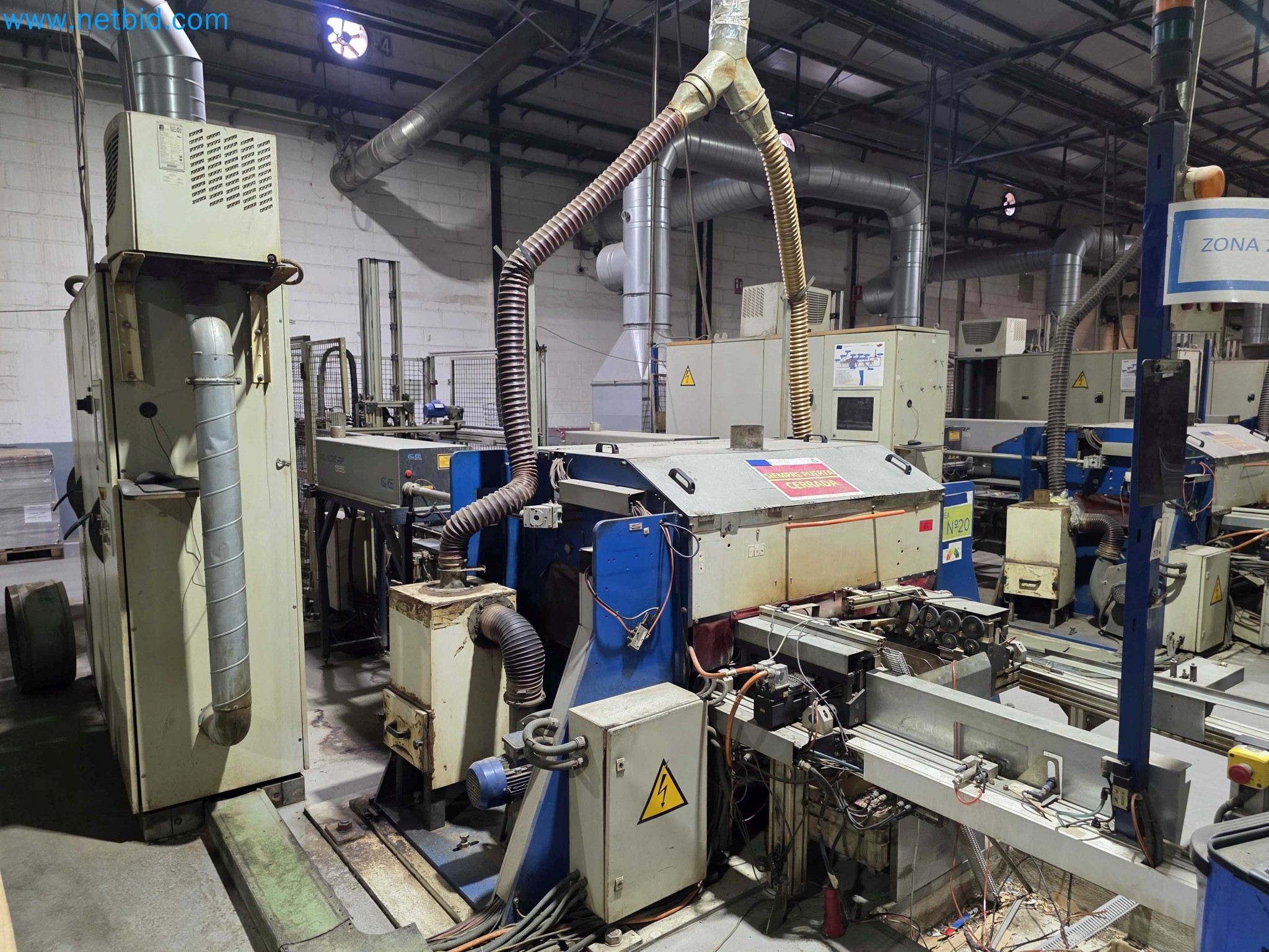 Liquidação de empresas - Máquinas de embalagem usadas para embalagem de frutas e legumes (linha de produção de MDF)-2