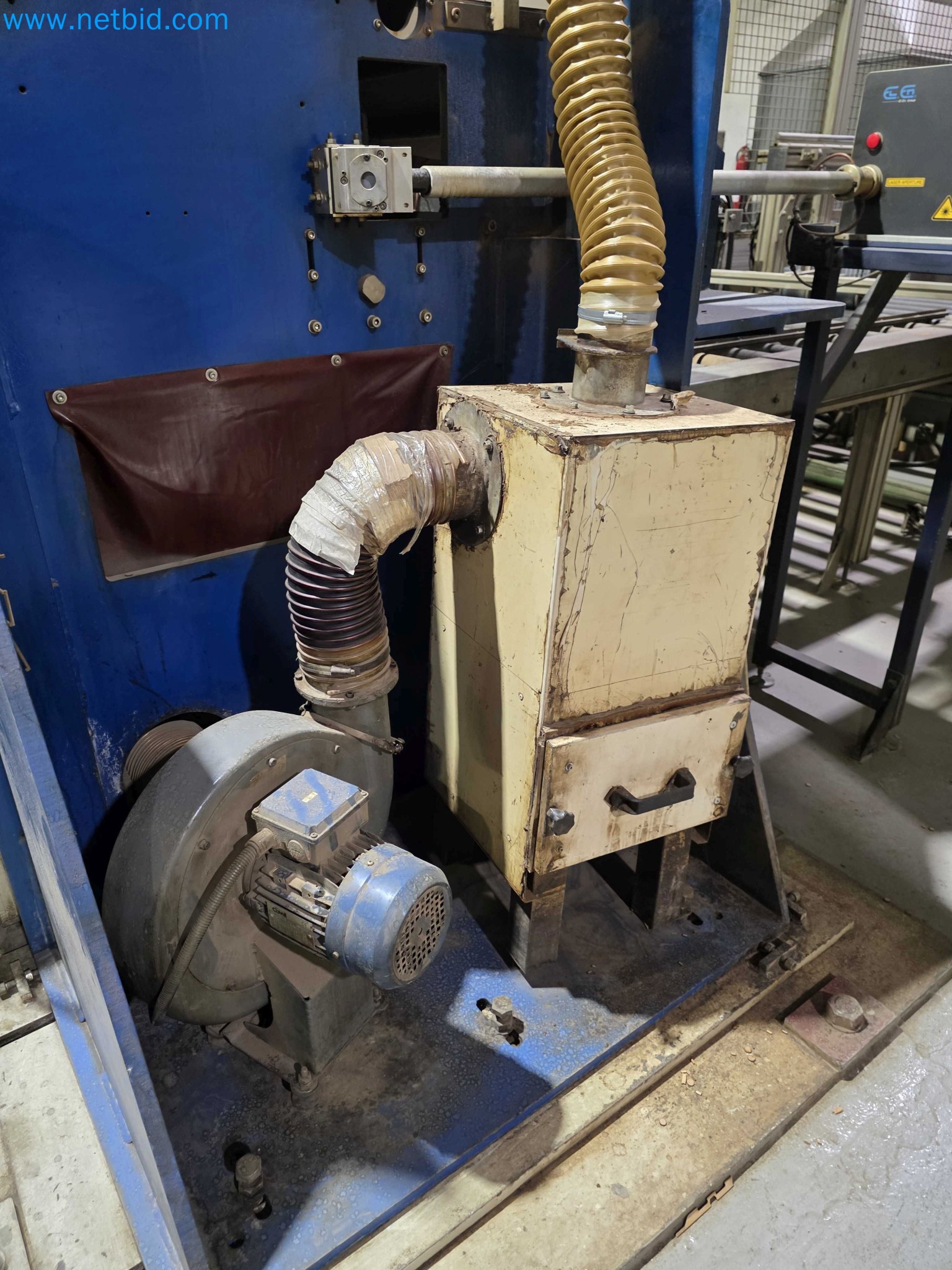 Liquidação de empresas - Máquinas de embalagem usadas para embalagem de frutas e legumes (linha de produção de MDF)-9