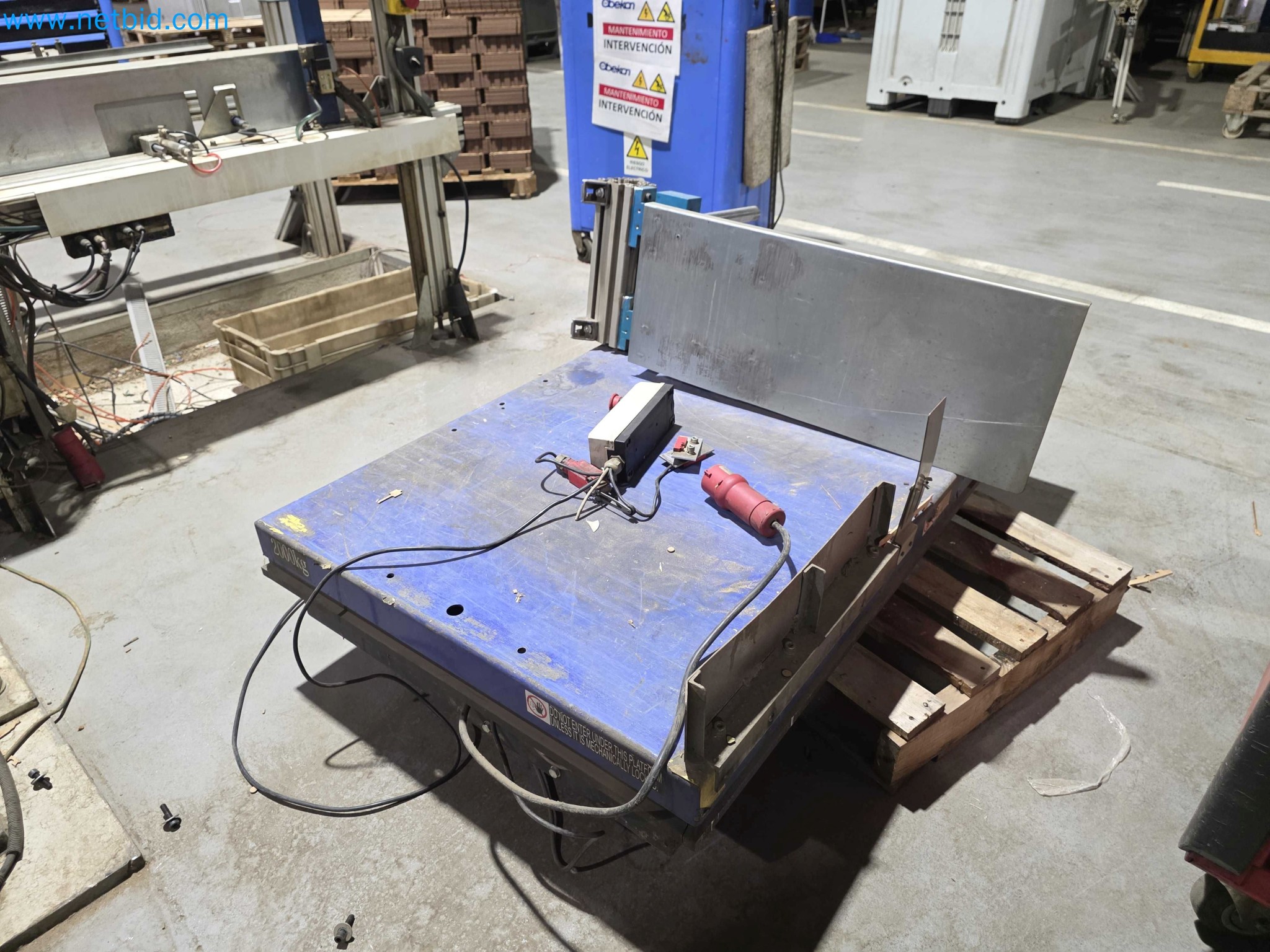 Liquidação de empresas - Máquinas de embalagem usadas para embalagem de frutas e legumes (linha de produção de MDF)-5