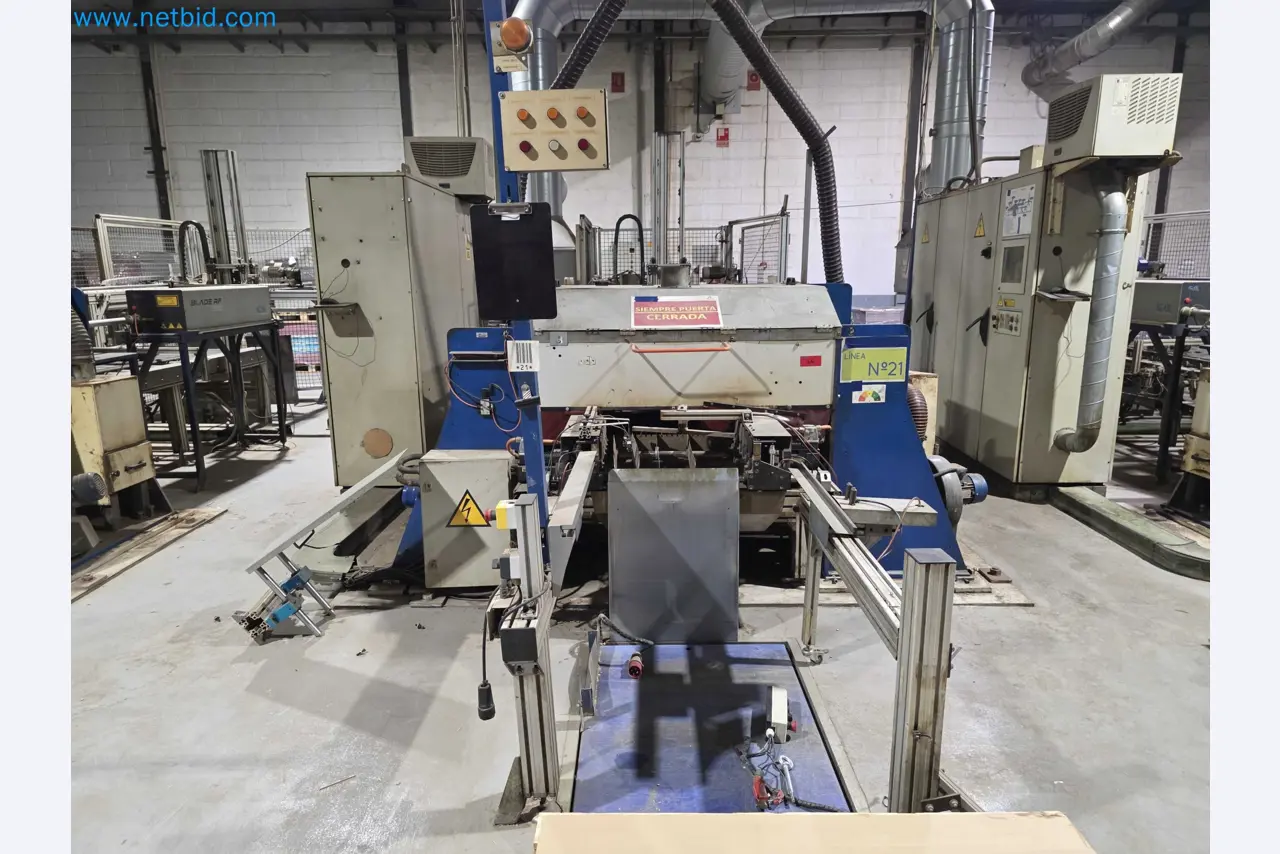 Liquidação de empresas - Máquinas de embalagem usadas para embalagem de frutas e legumes (linha de produção de MDF)-2