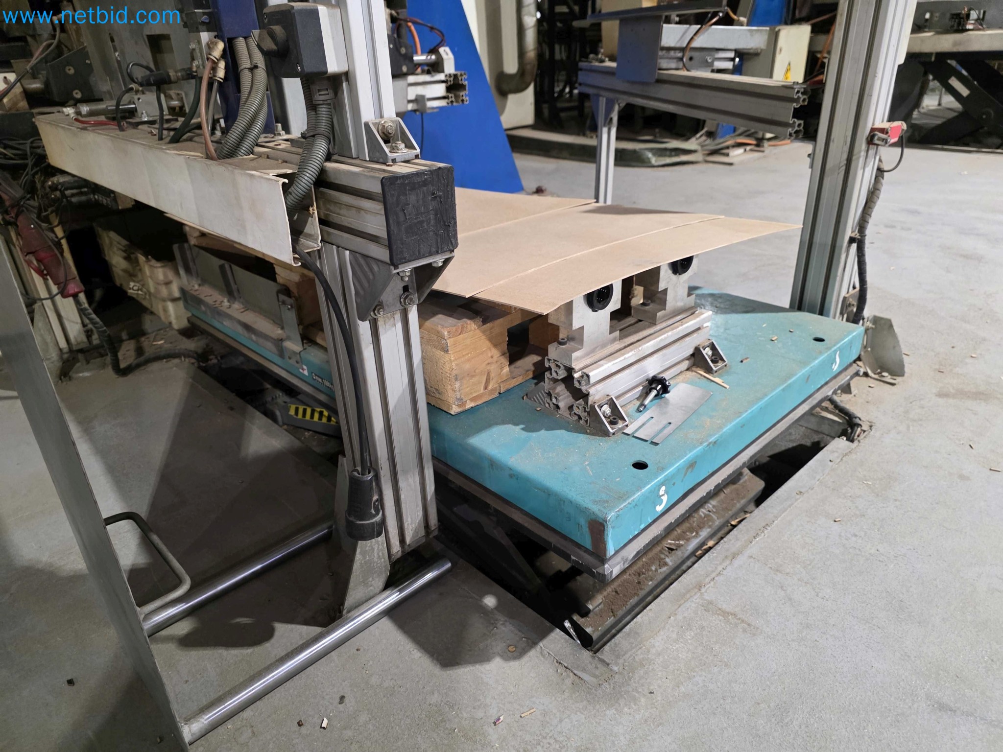 Liquidação de empresas - Máquinas de embalagem usadas para embalagem de frutas e legumes (linha de produção de MDF)-3