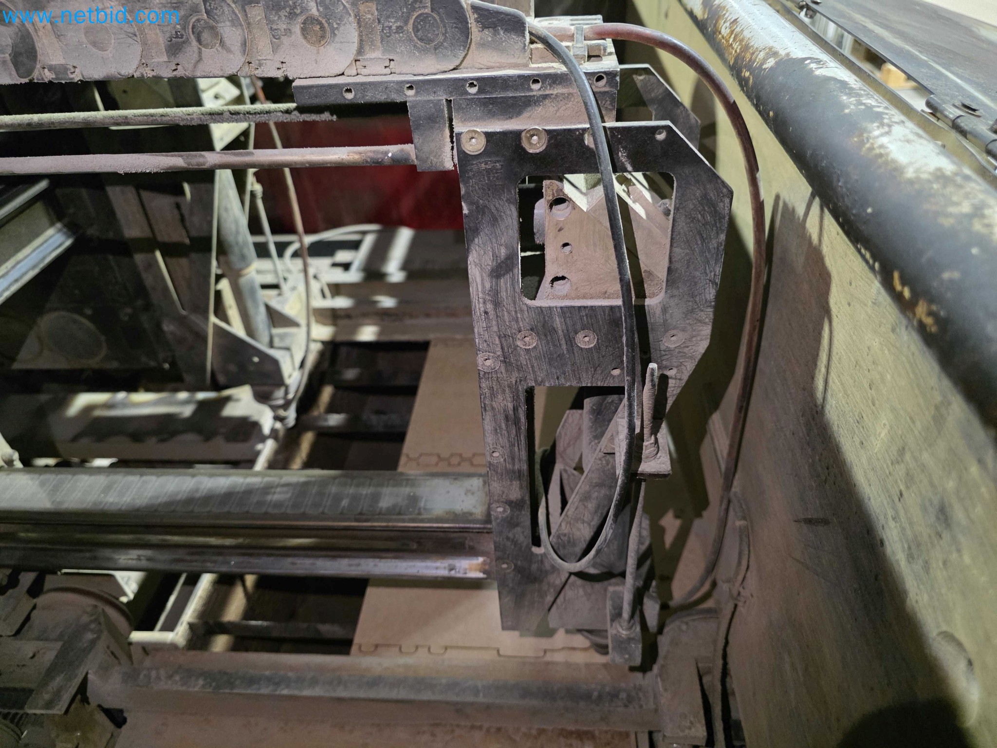 Subasta por Cierre de Fábrica – Maquinaria de Embalaje Usada para Frutas y Verduras (Línea de Producción MDF)-9