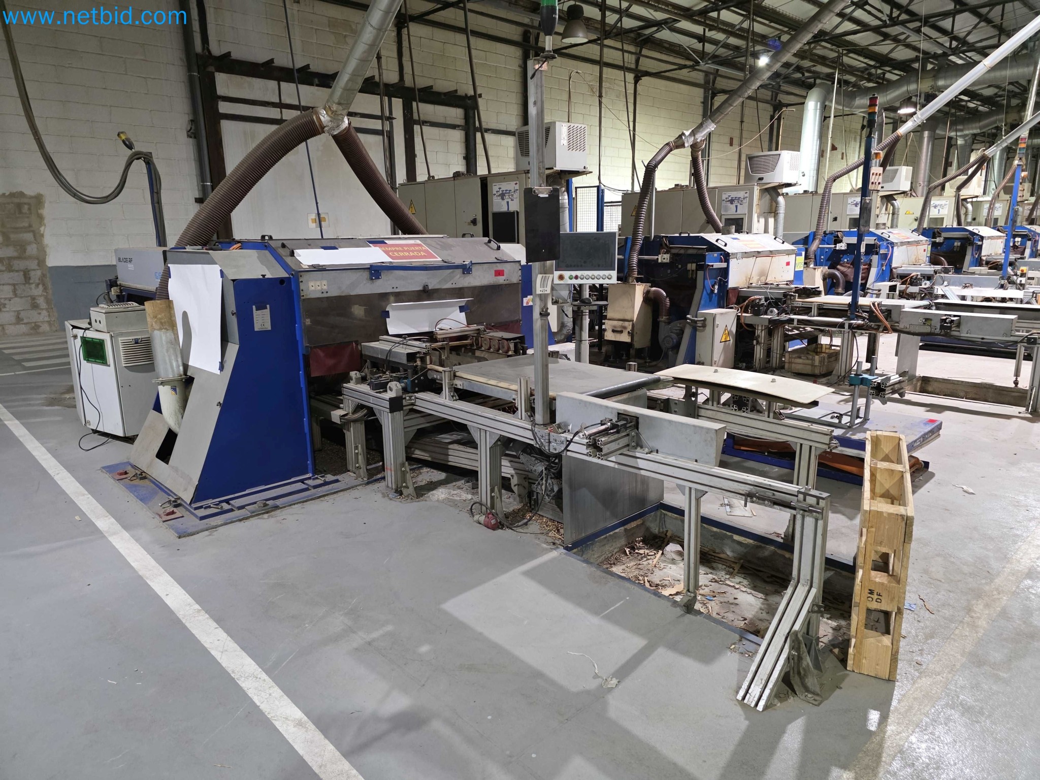 Likvidace podniku - Použité balicí stroje na balení ovoce a zeleniny (výrobní linka MDF)-1