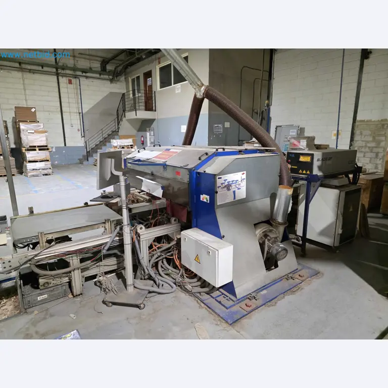 Likvidace podniku - Použité balicí stroje na balení ovoce a zeleniny (výrobní linka MDF)-4