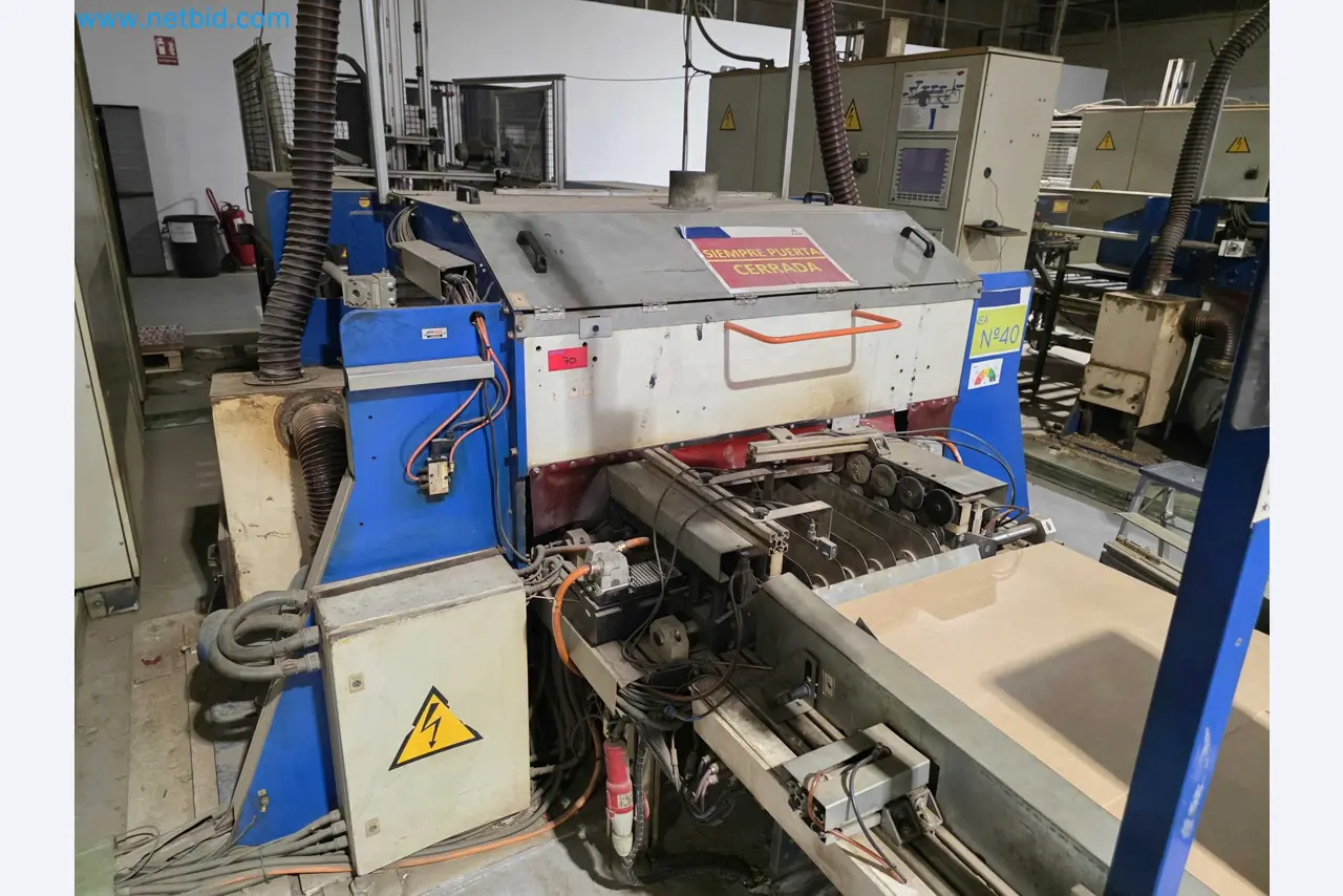 Vente aux enchères pour fermeture d’usine – Machines d’emballage d’occasion pour fruits et légumes (ligne de production MDF)-3