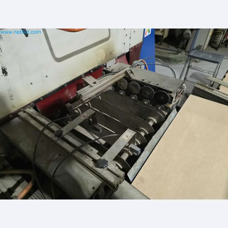 Vente aux enchères pour fermeture d’usine – Machines d’emballage d’occasion pour fruits et légumes (ligne de production MDF)-9