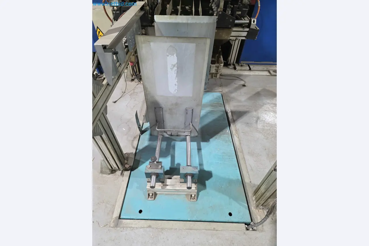 Likvidace podniku - Použité balicí stroje na balení ovoce a zeleniny (výrobní linka MDF)-7