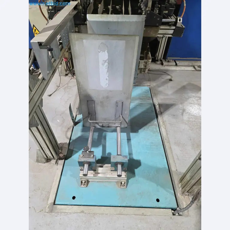 Likvidace podniku - Použité balicí stroje na balení ovoce a zeleniny (výrobní linka MDF)-7