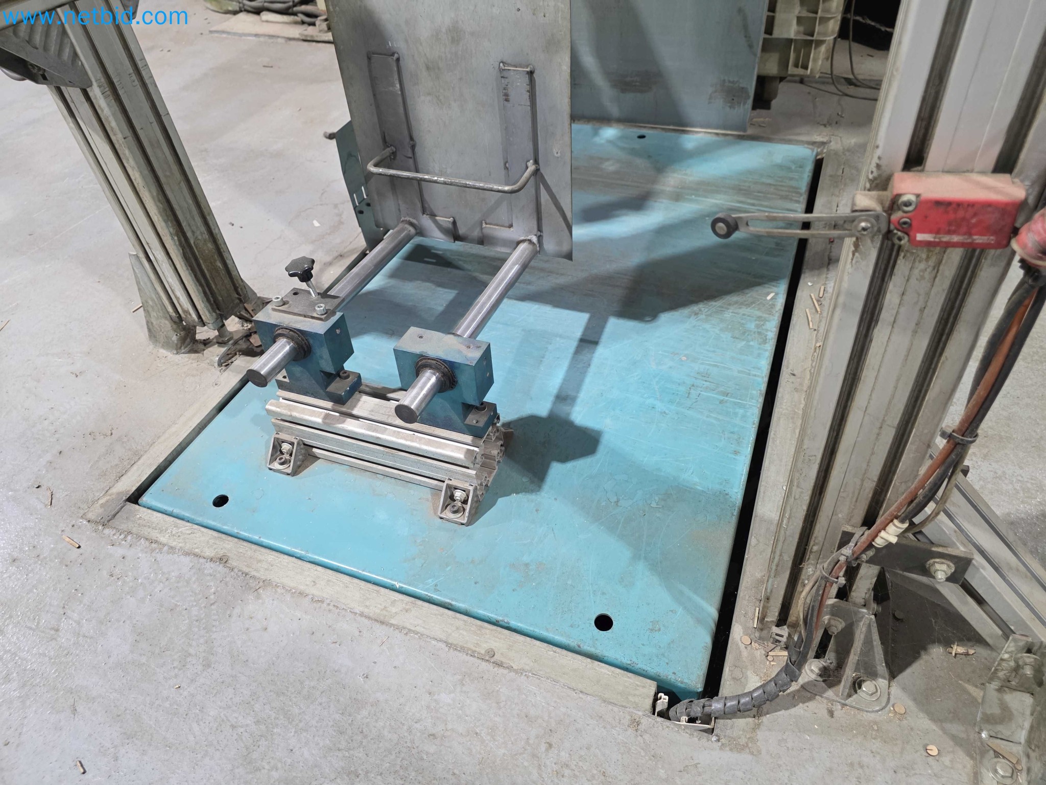 Likvidace podniku - Použité balicí stroje na balení ovoce a zeleniny (výrobní linka MDF)-9