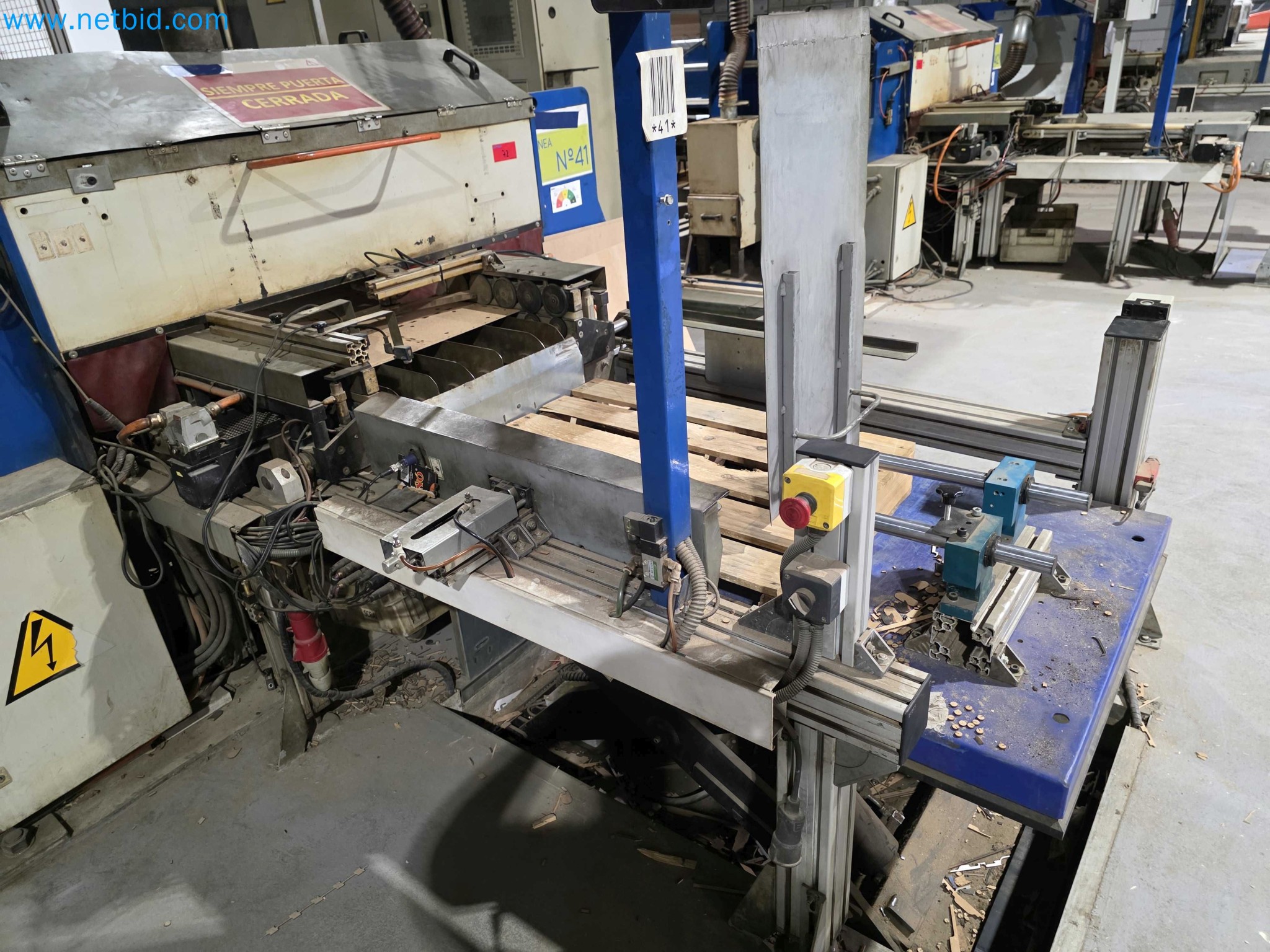 Likvidace podniku - Použité balicí stroje na balení ovoce a zeleniny (výrobní linka MDF)-4