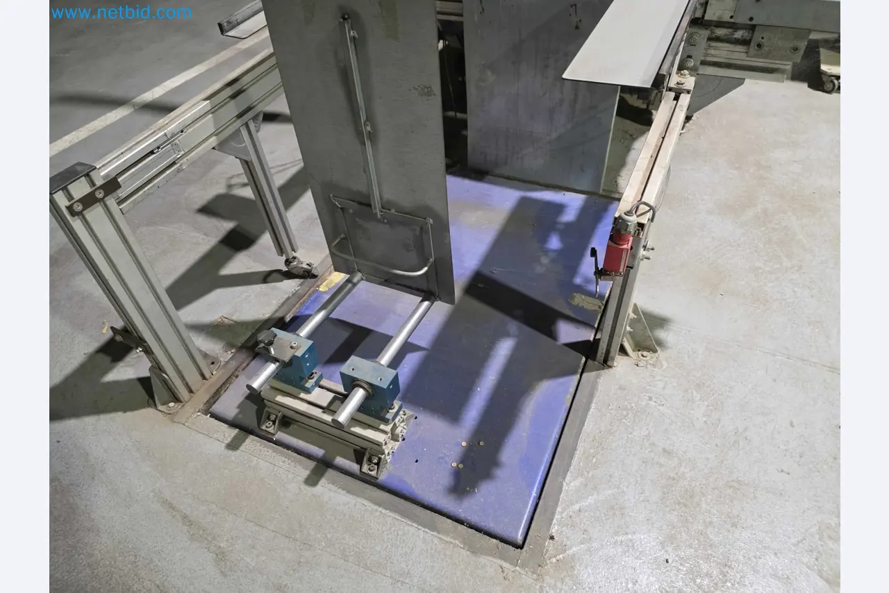 Likvidace podniku - Použité balicí stroje na balení ovoce a zeleniny (výrobní linka MDF)-4