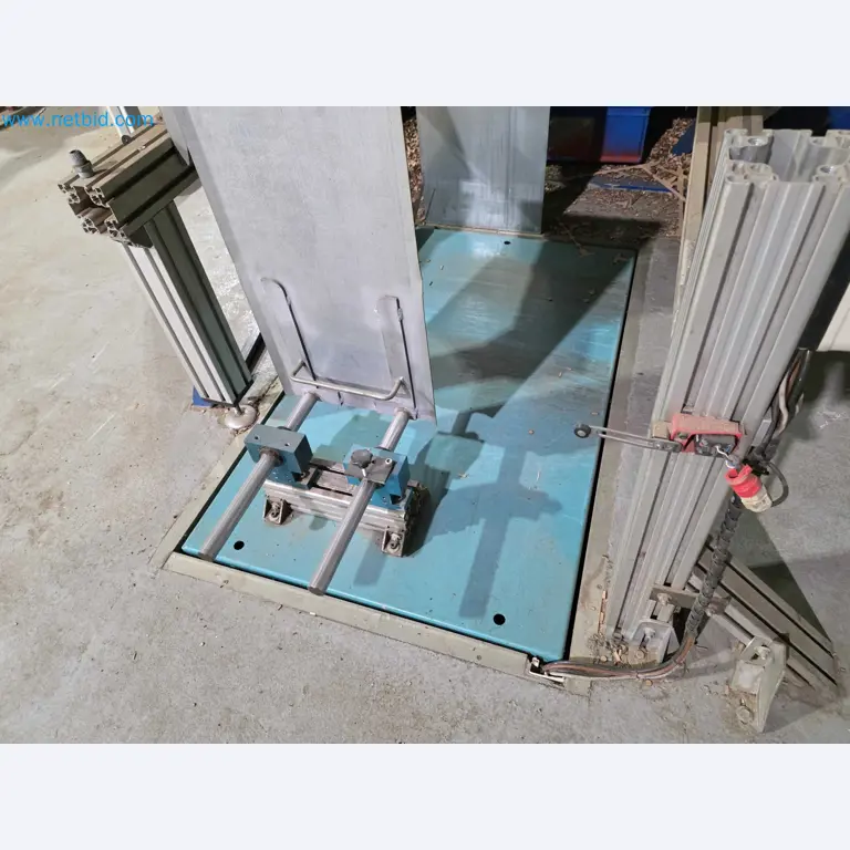 Likvidace podniku - Použité balicí stroje na balení ovoce a zeleniny (výrobní linka MDF)-4