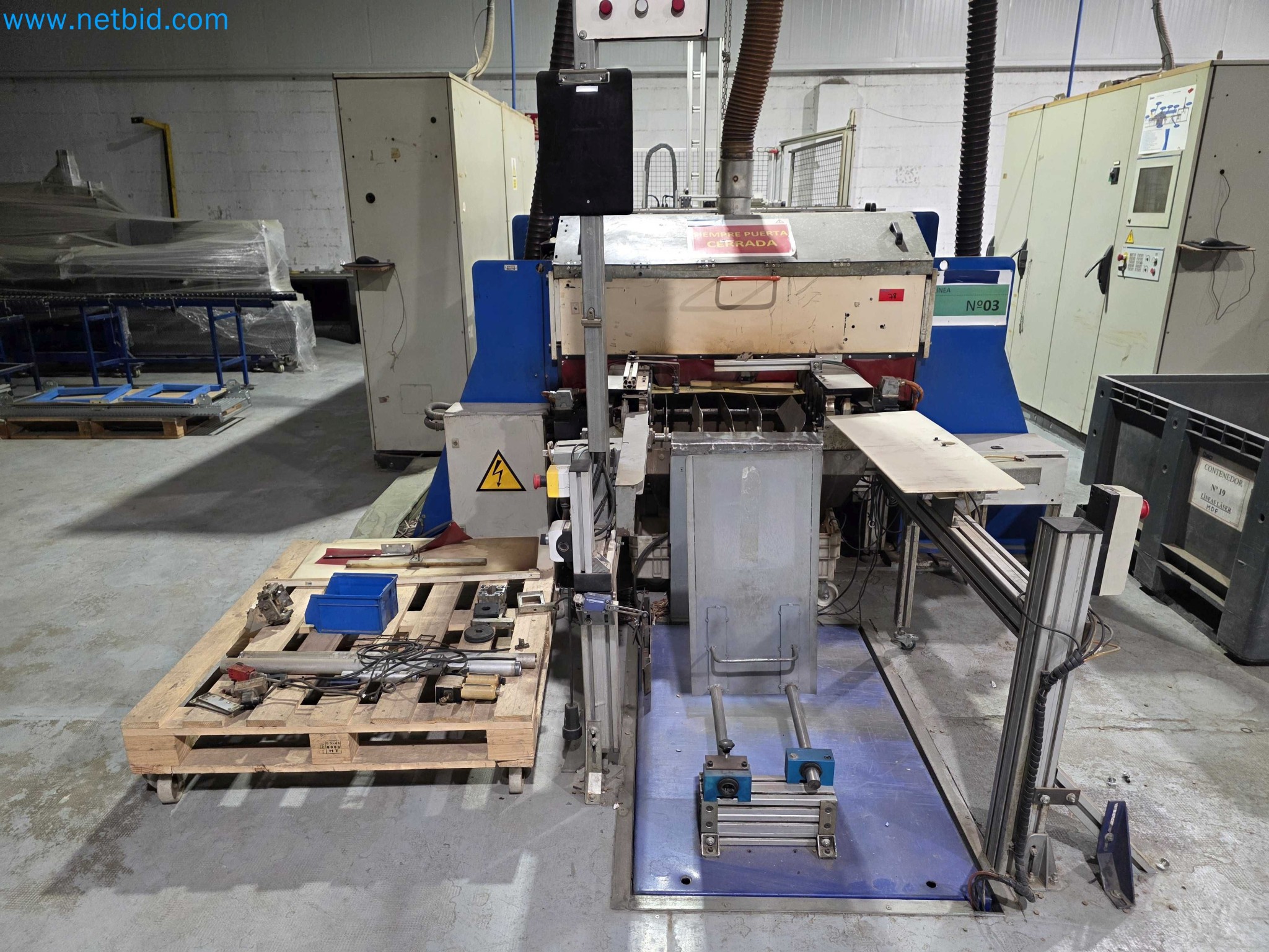 Likvidace podniku - Použité balicí stroje na balení ovoce a zeleniny (výrobní linka MDF)-2