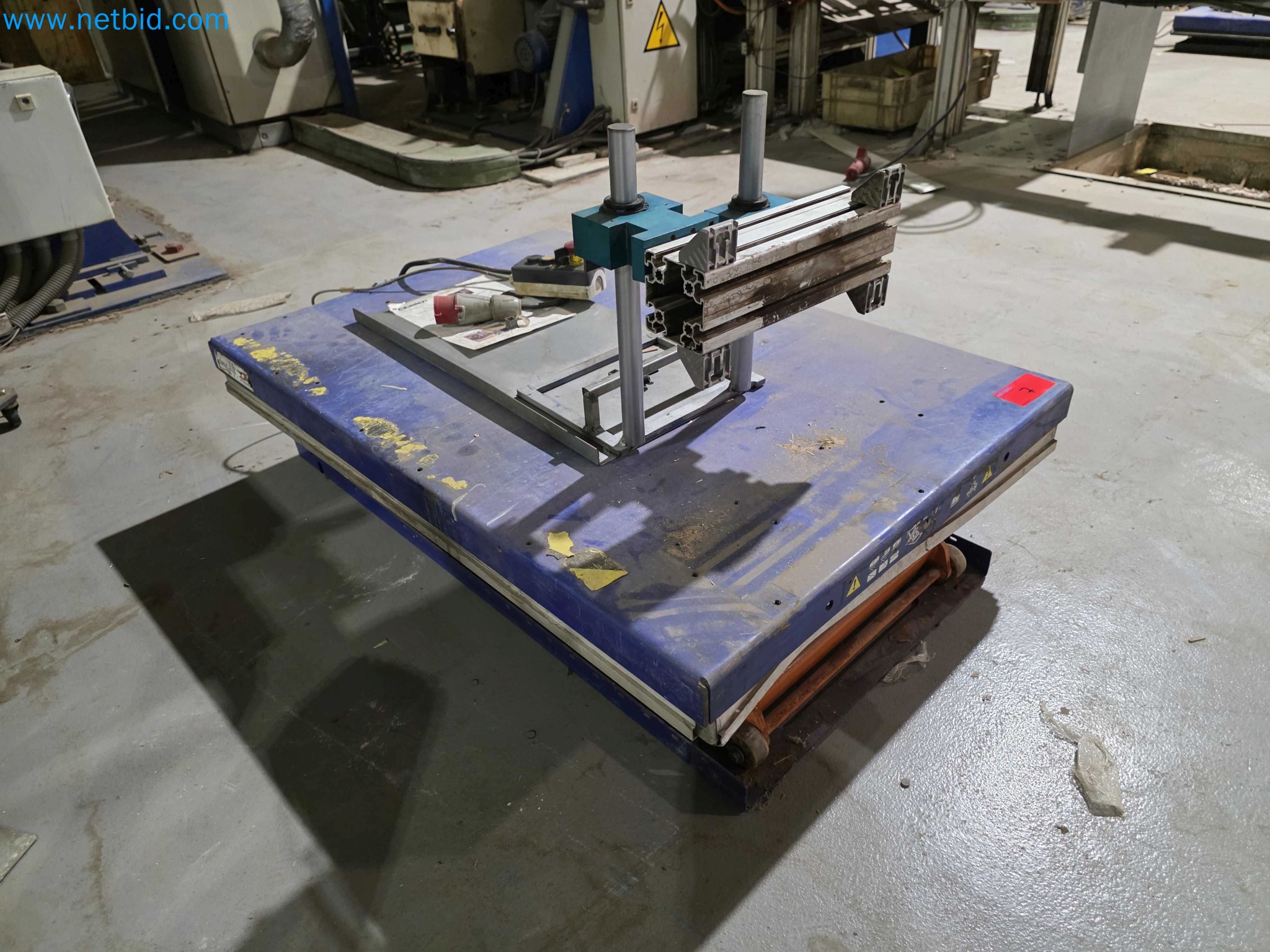 Likvidace podniku - Použité balicí stroje na balení ovoce a zeleniny (výrobní linka MDF)-1