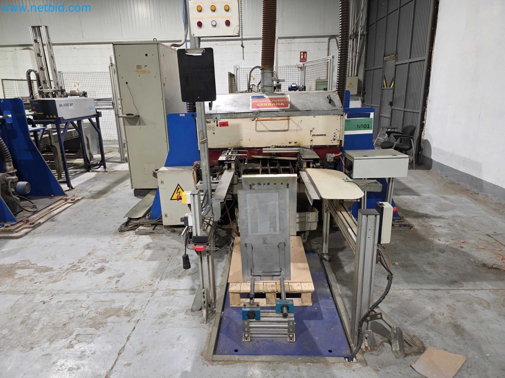 Likvidace podniku - Použité balicí stroje na balení ovoce a zeleniny (výrobní linka MDF)-2