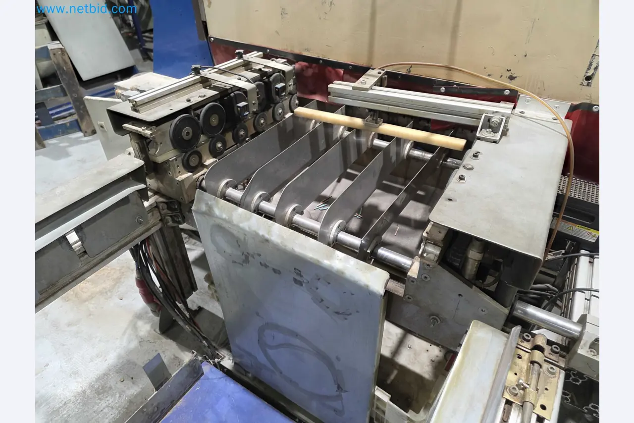 Likvidace podniku - Použité balicí stroje na balení ovoce a zeleniny (výrobní linka MDF)-8