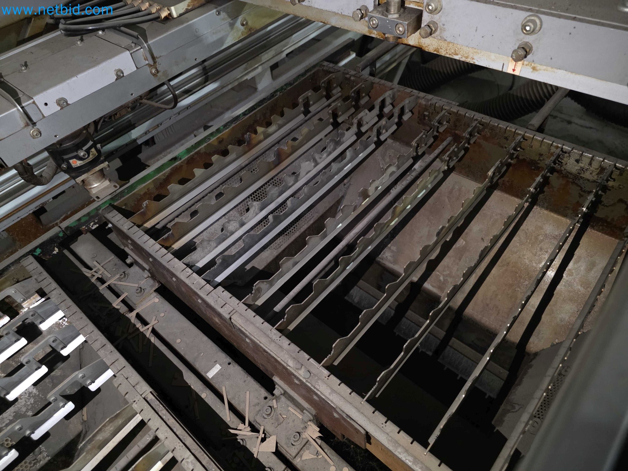 Likvidace podniku - Použité balicí stroje na balení ovoce a zeleniny (výrobní linka MDF)-32