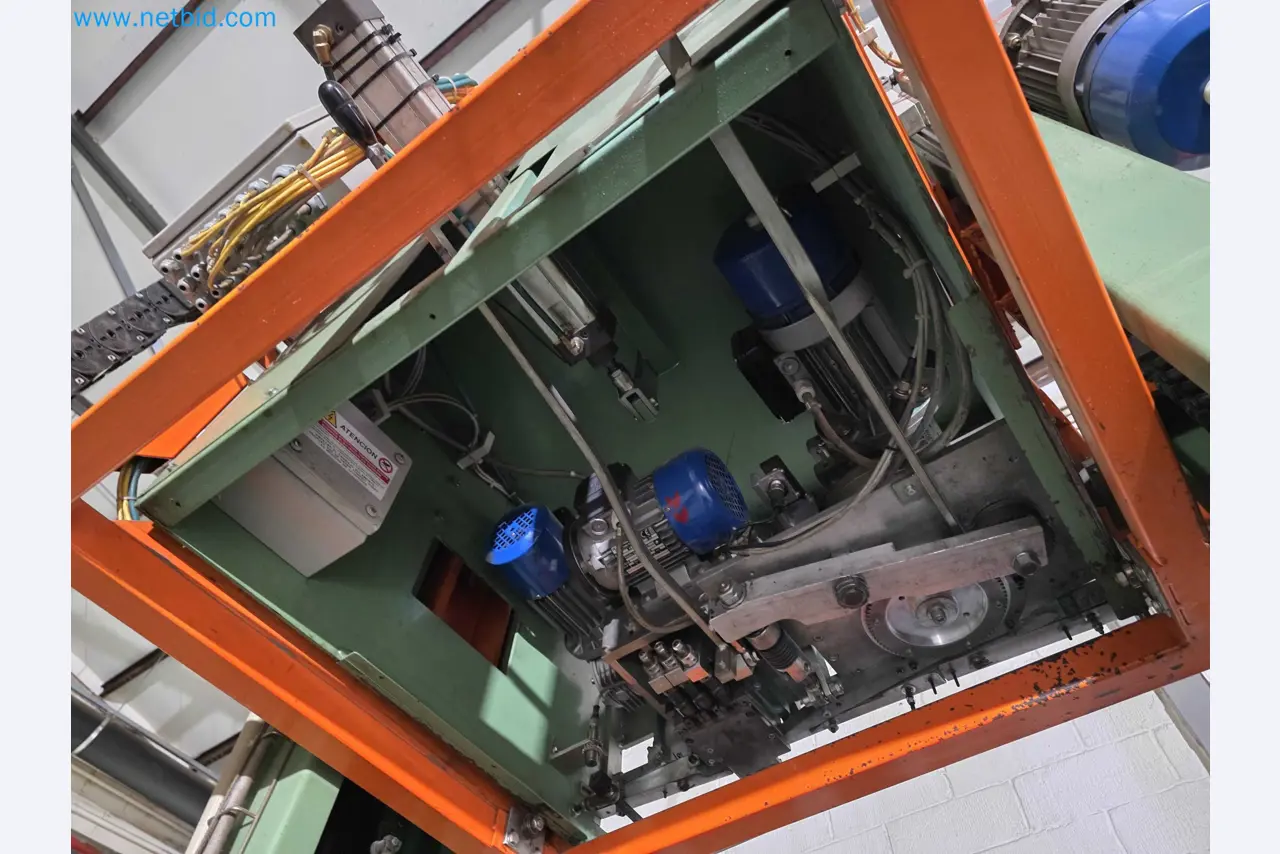 Likvidace podniku - Použité balicí stroje na balení ovoce a zeleniny (výrobní linka MDF)-9