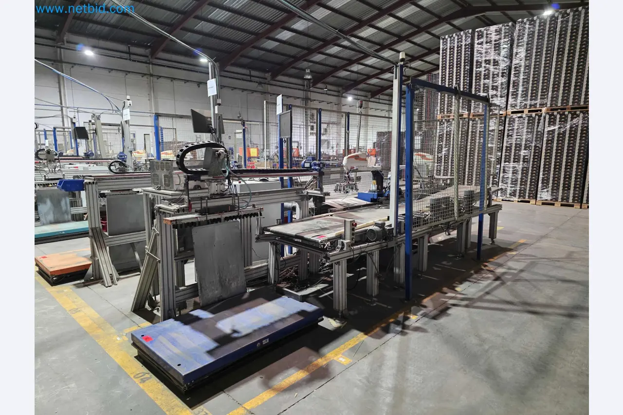 Likvidace podniku - Použité balicí stroje na balení ovoce a zeleniny (výrobní linka MDF)-1