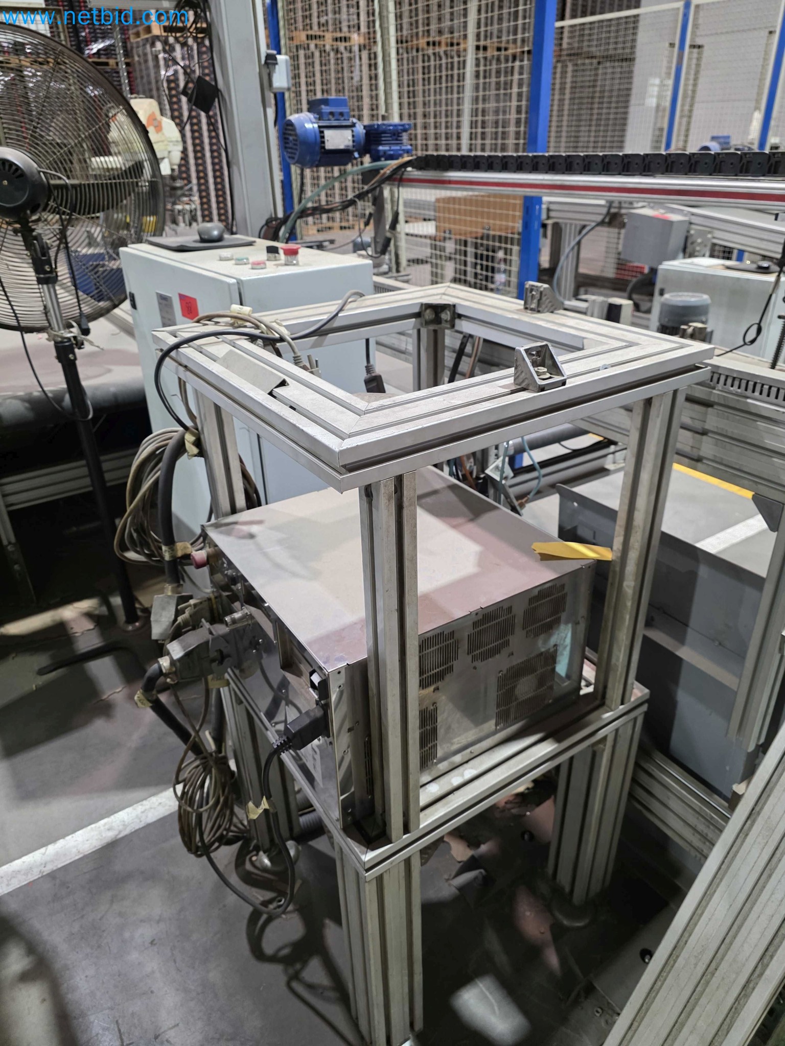 Likvidace podniku - Použité balicí stroje na balení ovoce a zeleniny (výrobní linka MDF)-15