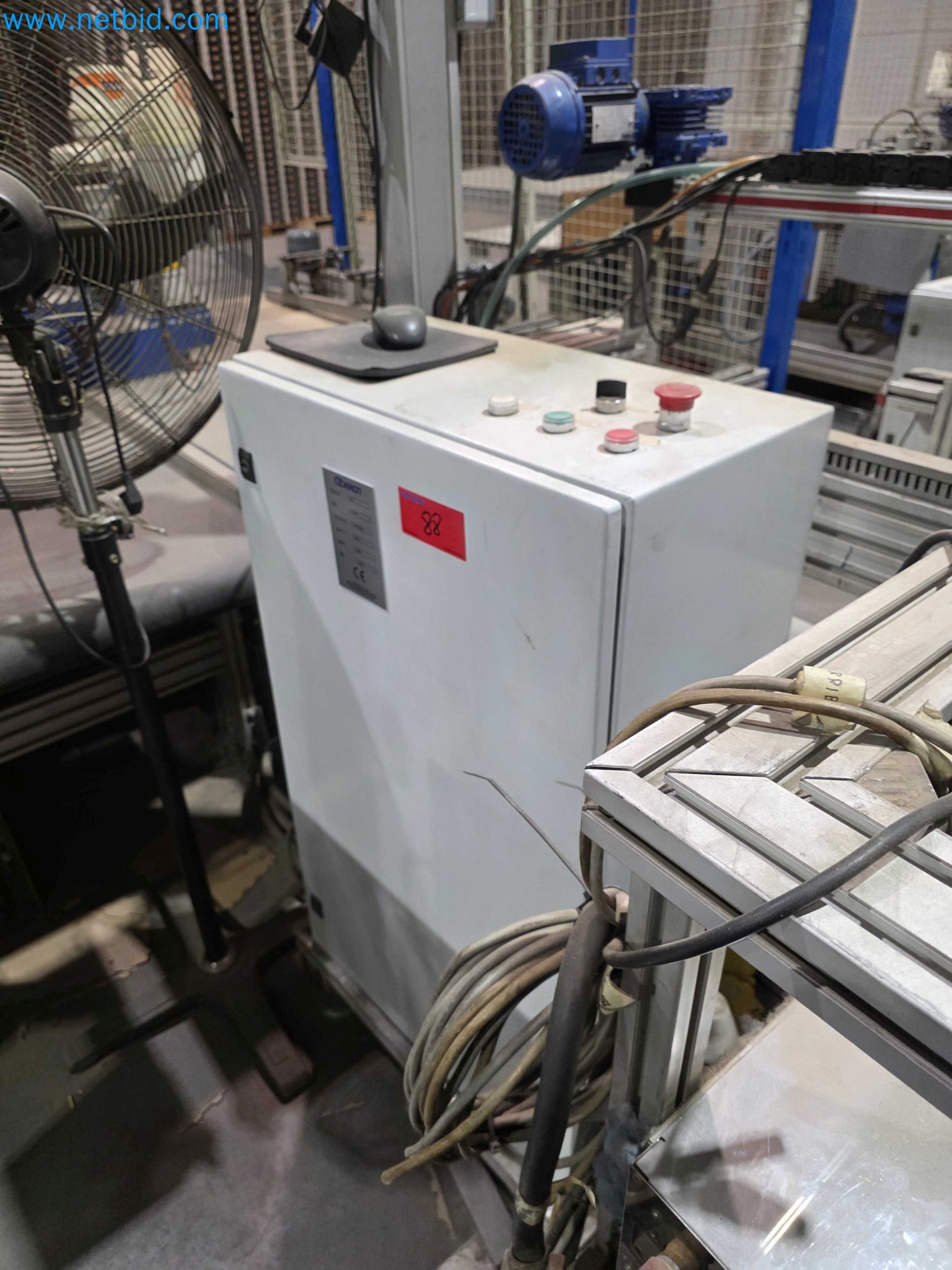 Likvidace podniku - Použité balicí stroje na balení ovoce a zeleniny (výrobní linka MDF)-18