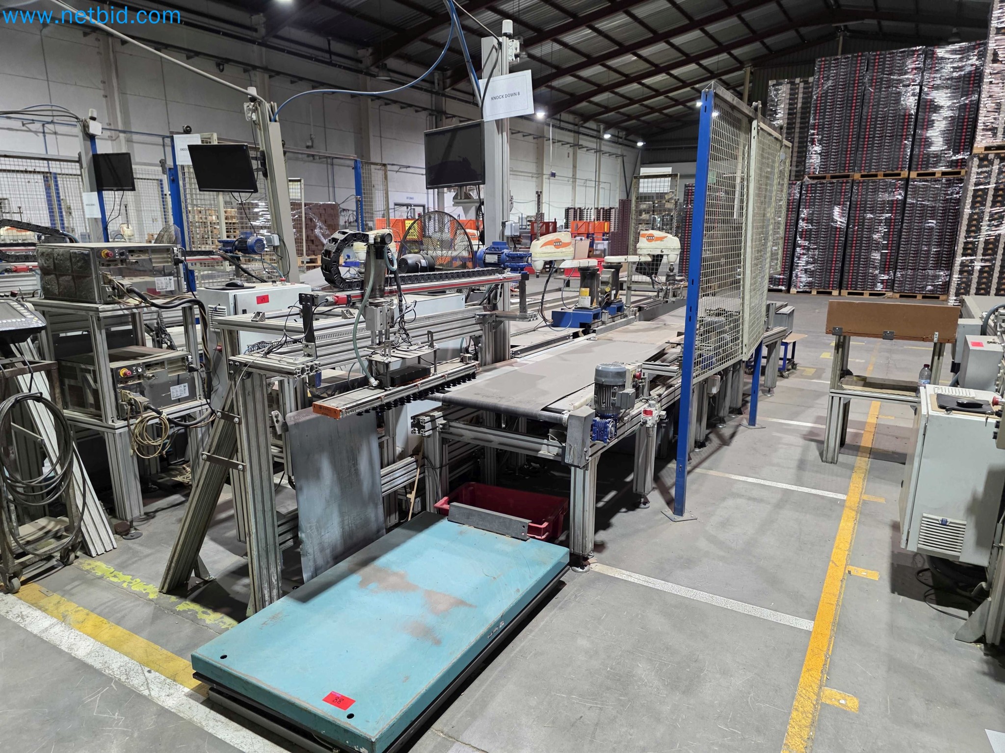 Likvidace podniku - Použité balicí stroje na balení ovoce a zeleniny (výrobní linka MDF)-1