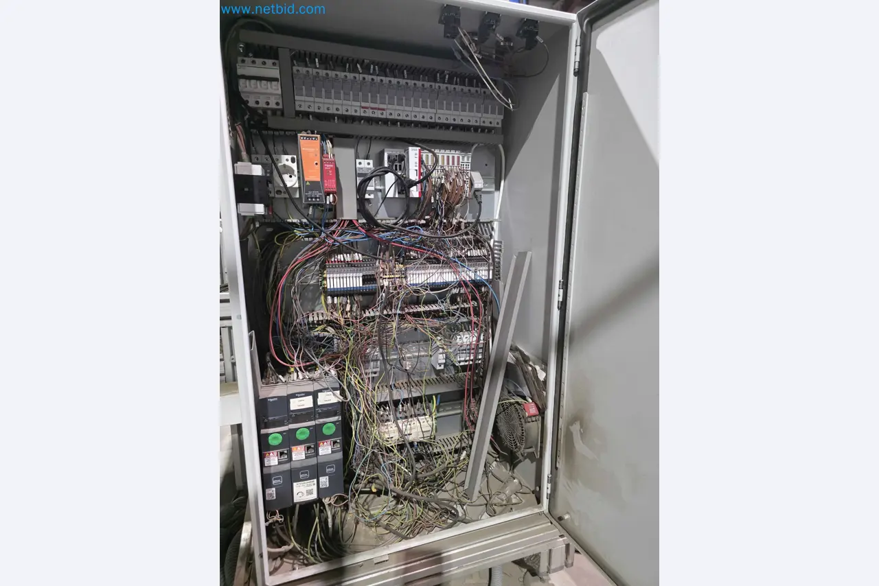 Likvidace podniku - Použité balicí stroje na balení ovoce a zeleniny (výrobní linka MDF)-16