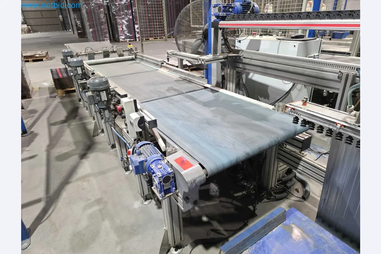 Likvidace podniku - Použité balicí stroje na balení ovoce a zeleniny (výrobní linka MDF)-9