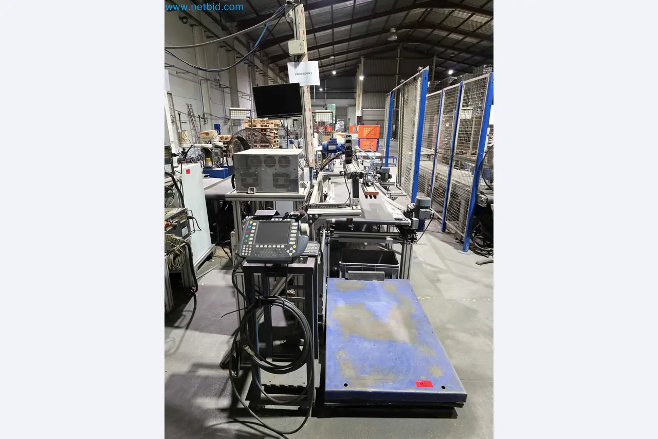 Likvidace podniku - Použité balicí stroje na balení ovoce a zeleniny (výrobní linka MDF)-2