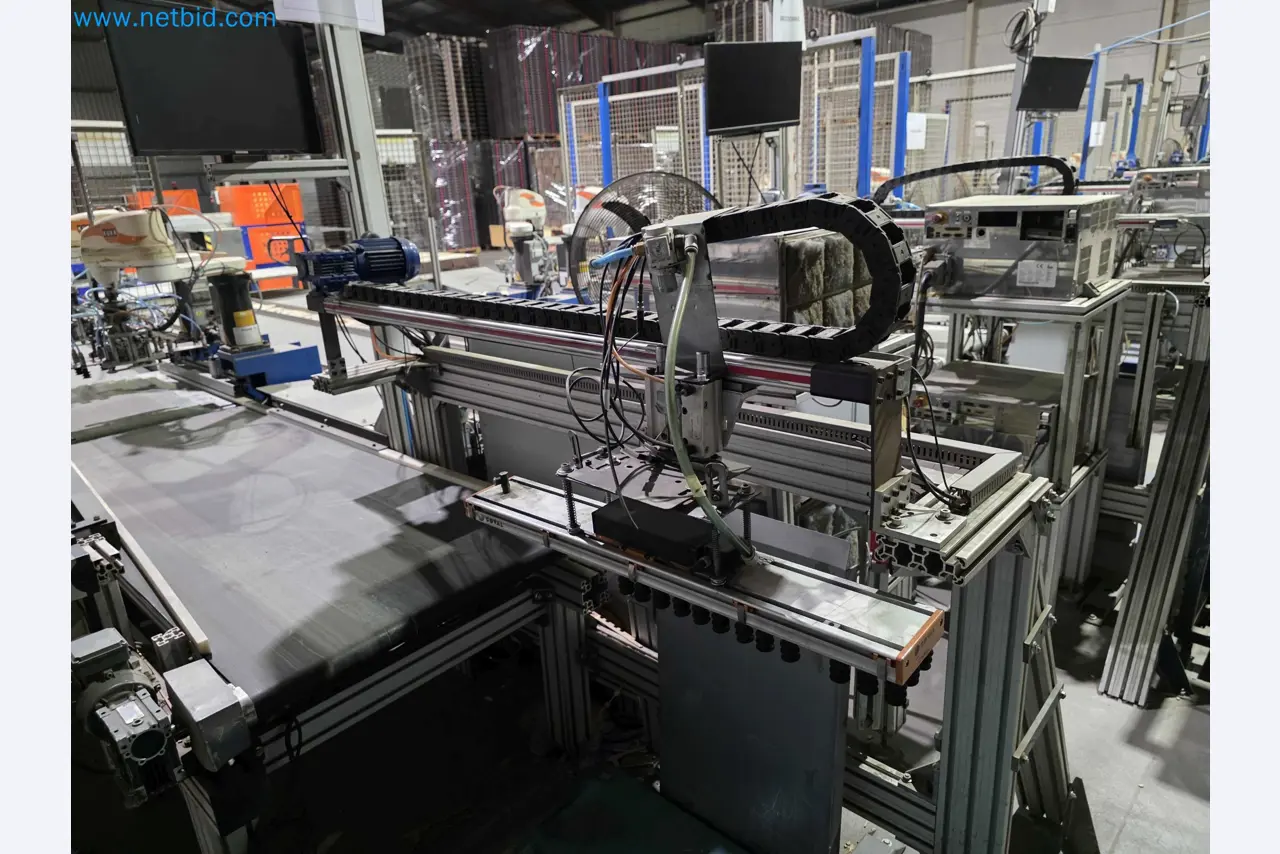 Likvidace podniku - Použité balicí stroje na balení ovoce a zeleniny (výrobní linka MDF)-10