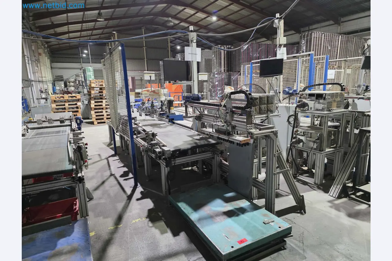 Likvidace podniku - Použité balicí stroje na balení ovoce a zeleniny (výrobní linka MDF)-1