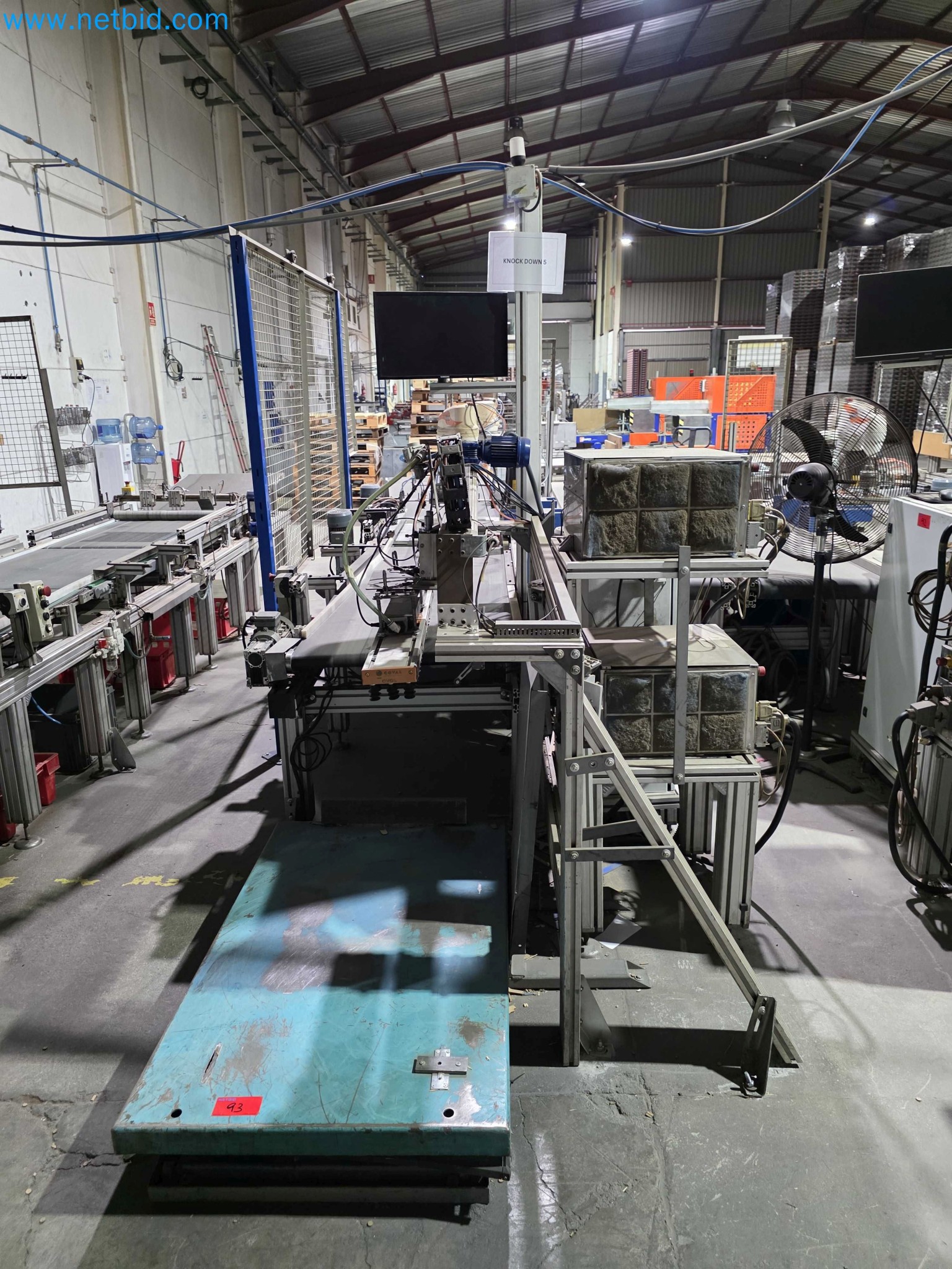 Likvidace podniku - Použité balicí stroje na balení ovoce a zeleniny (výrobní linka MDF)-2