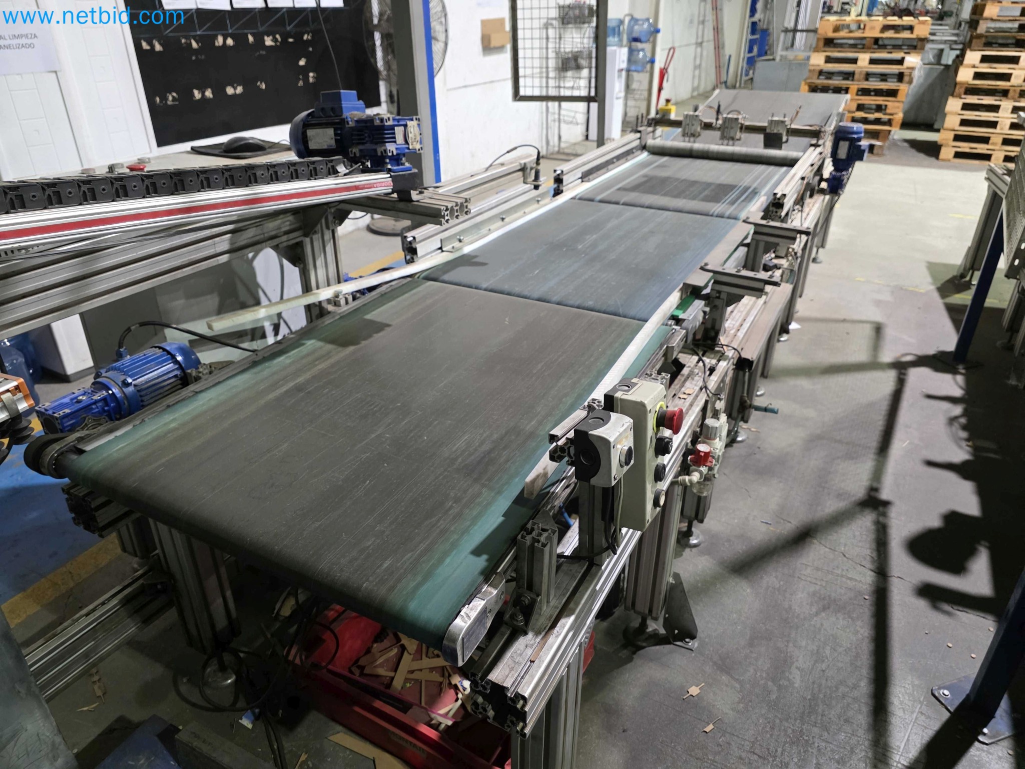 Likvidace podniku - Použité balicí stroje na balení ovoce a zeleniny (výrobní linka MDF)-10