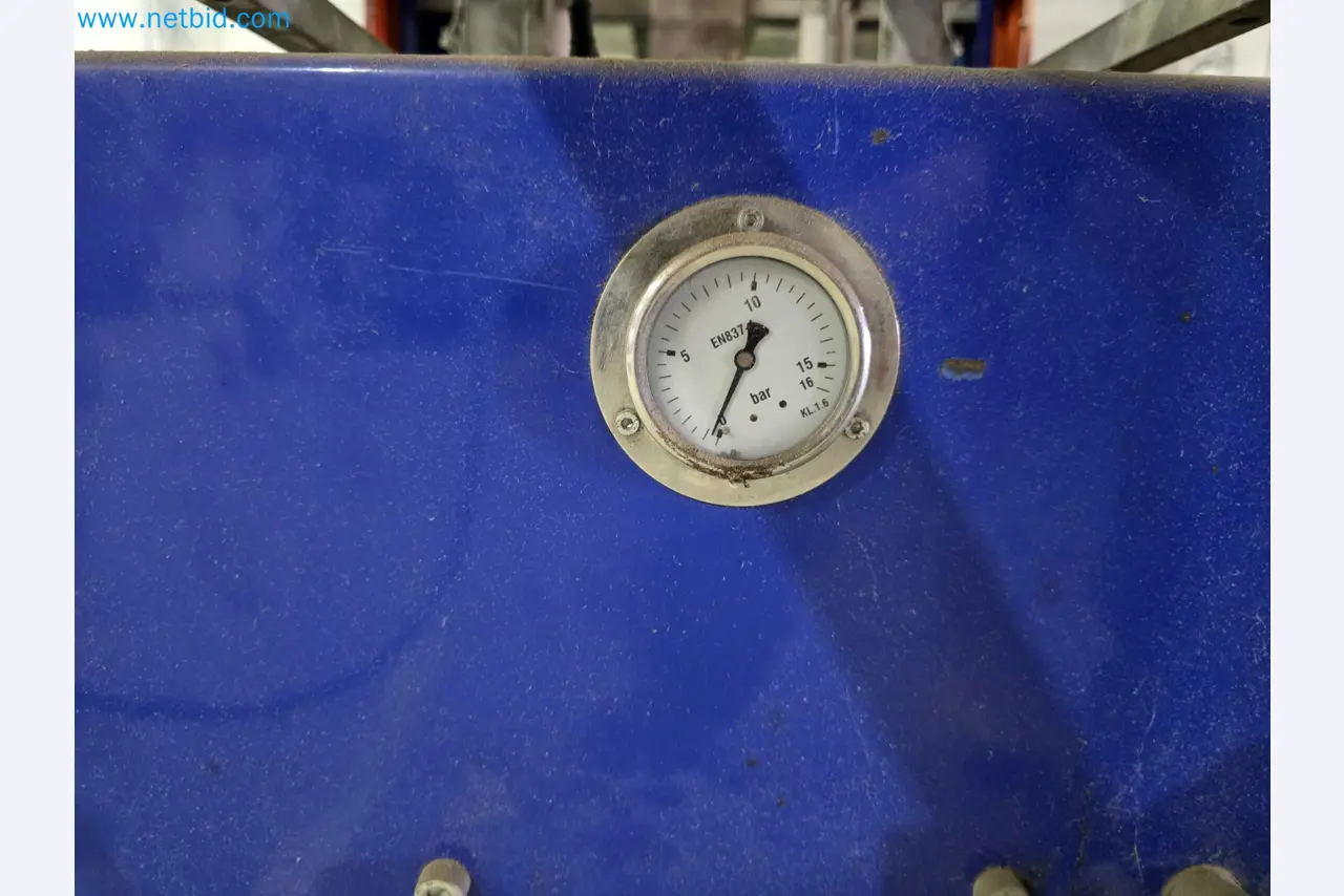 Likvidace podniku - Použité balicí stroje na balení ovoce a zeleniny (výrobní linka MDF)-24