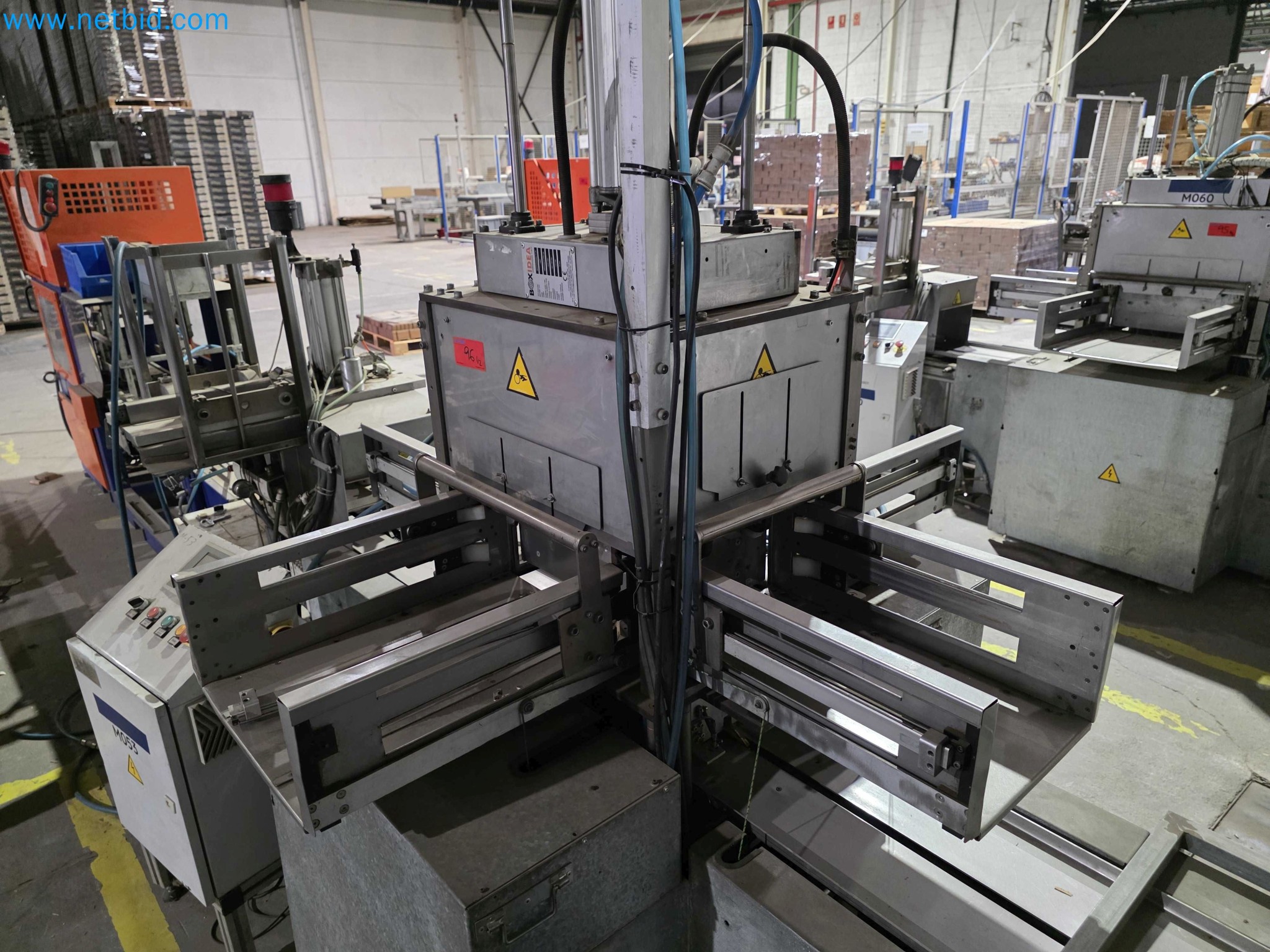 Likvidace podniku - Použité balicí stroje na balení ovoce a zeleniny (výrobní linka MDF)-7