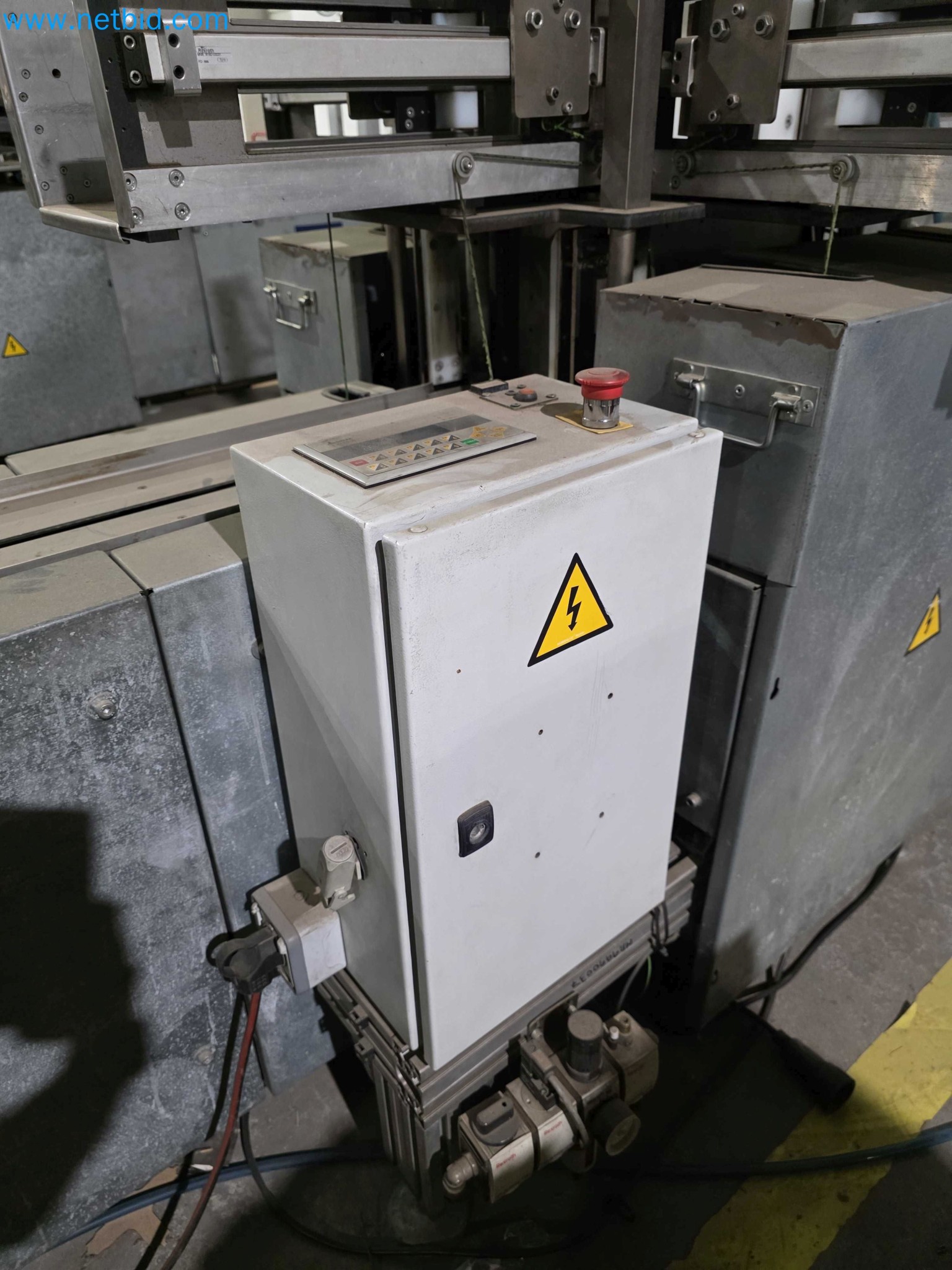 Likvidace podniku - Použité balicí stroje na balení ovoce a zeleniny (výrobní linka MDF)-10