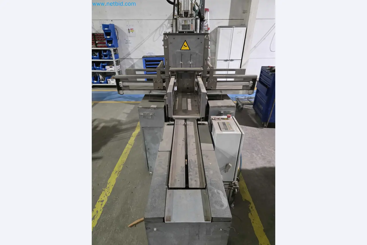 Likvidace podniku - Použité balicí stroje na balení ovoce a zeleniny (výrobní linka MDF)-11