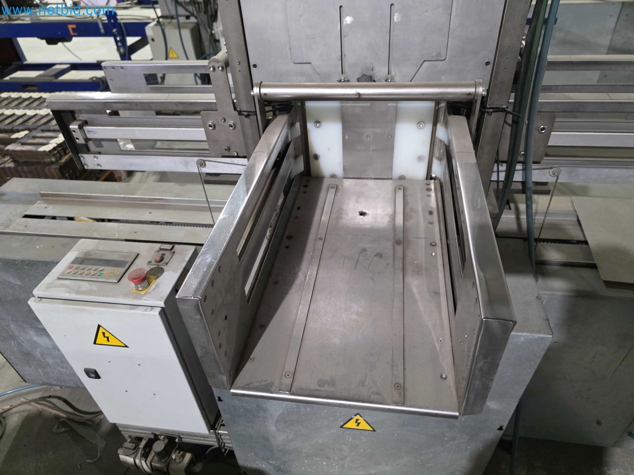 Likvidace podniku - Použité balicí stroje na balení ovoce a zeleniny (výrobní linka MDF)-7