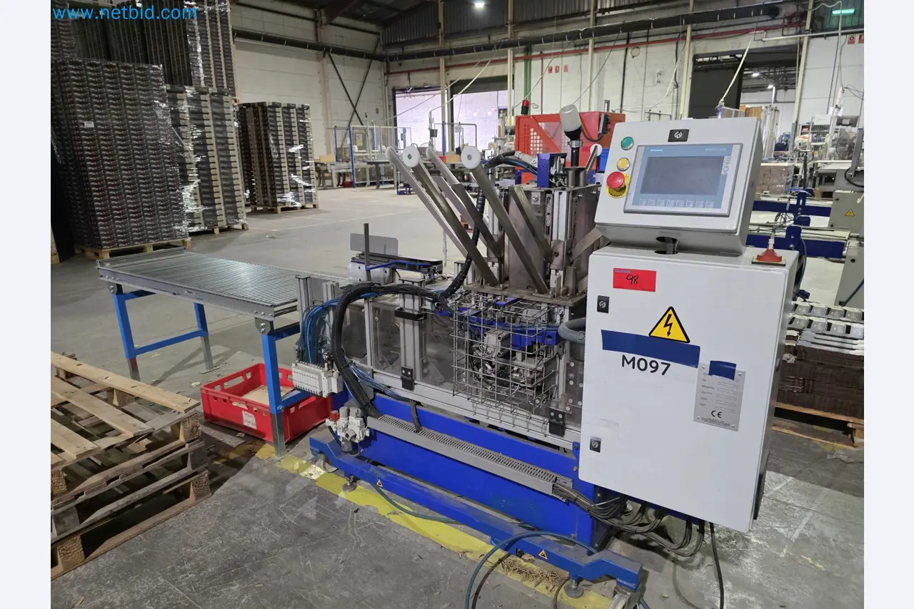 Likvidace podniku - Použité balicí stroje na balení ovoce a zeleniny (výrobní linka MDF)-1