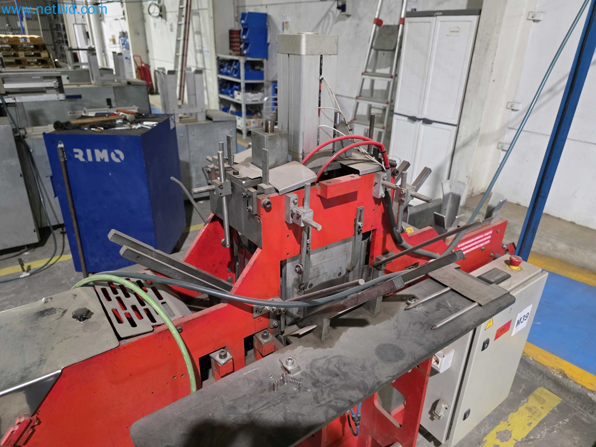 Likvidace podniku - Použité balicí stroje na balení ovoce a zeleniny (výrobní linka MDF)-7