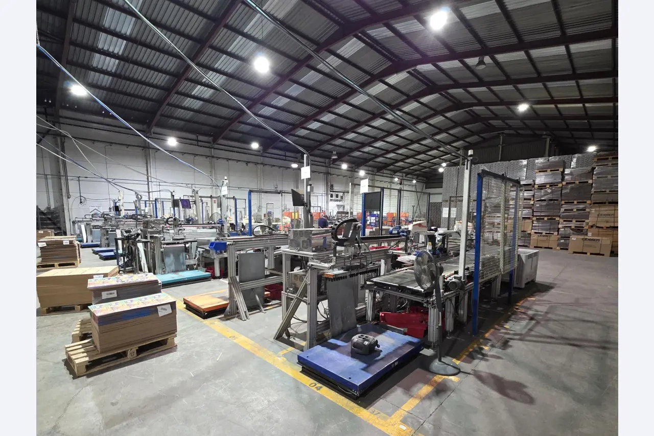 Factory Closure Auction – Used Packaging Machinery for Fresh Produce, (MDF / Wood Fiber) Packaging Production Line-2