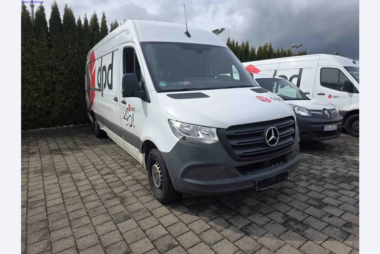 Courier, express, and package delivery services; package transport; freight forwarding; logistics-1