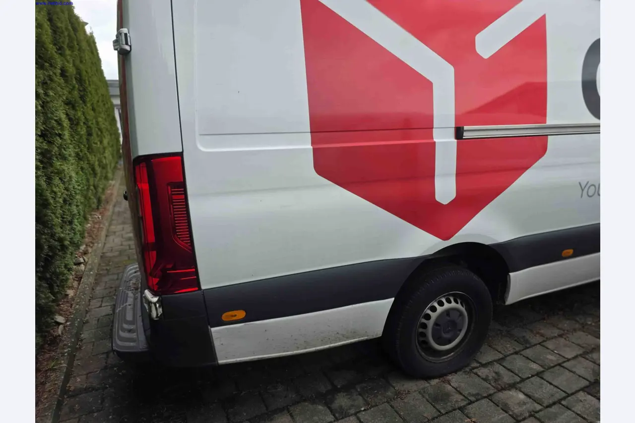 Courier, express, and package delivery services; package transport; freight forwarding; logistics-26