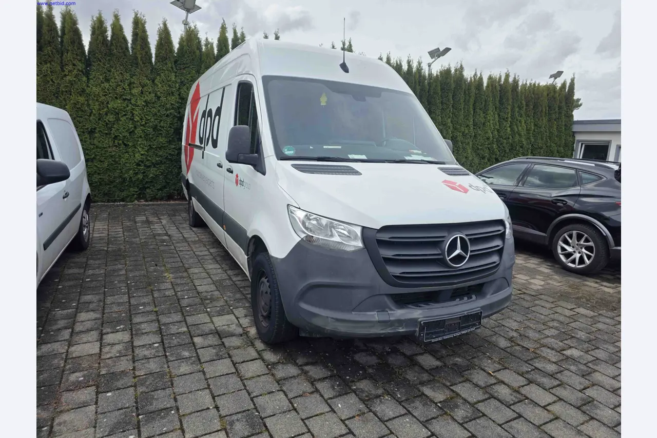 Courier, express, and package delivery services; package transport; freight forwarding; logistics-8