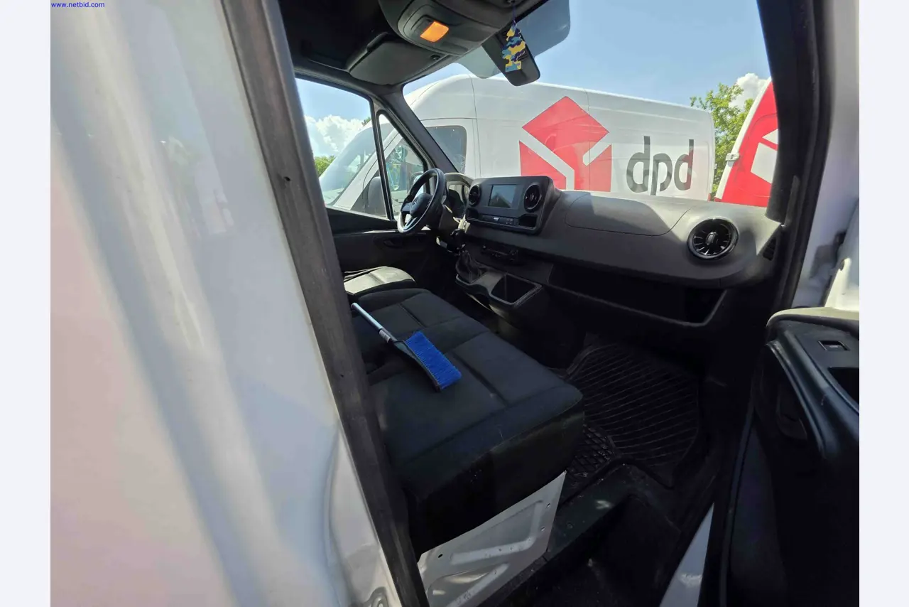 Courier, express, and package delivery services; package transport; freight forwarding; logistics-38