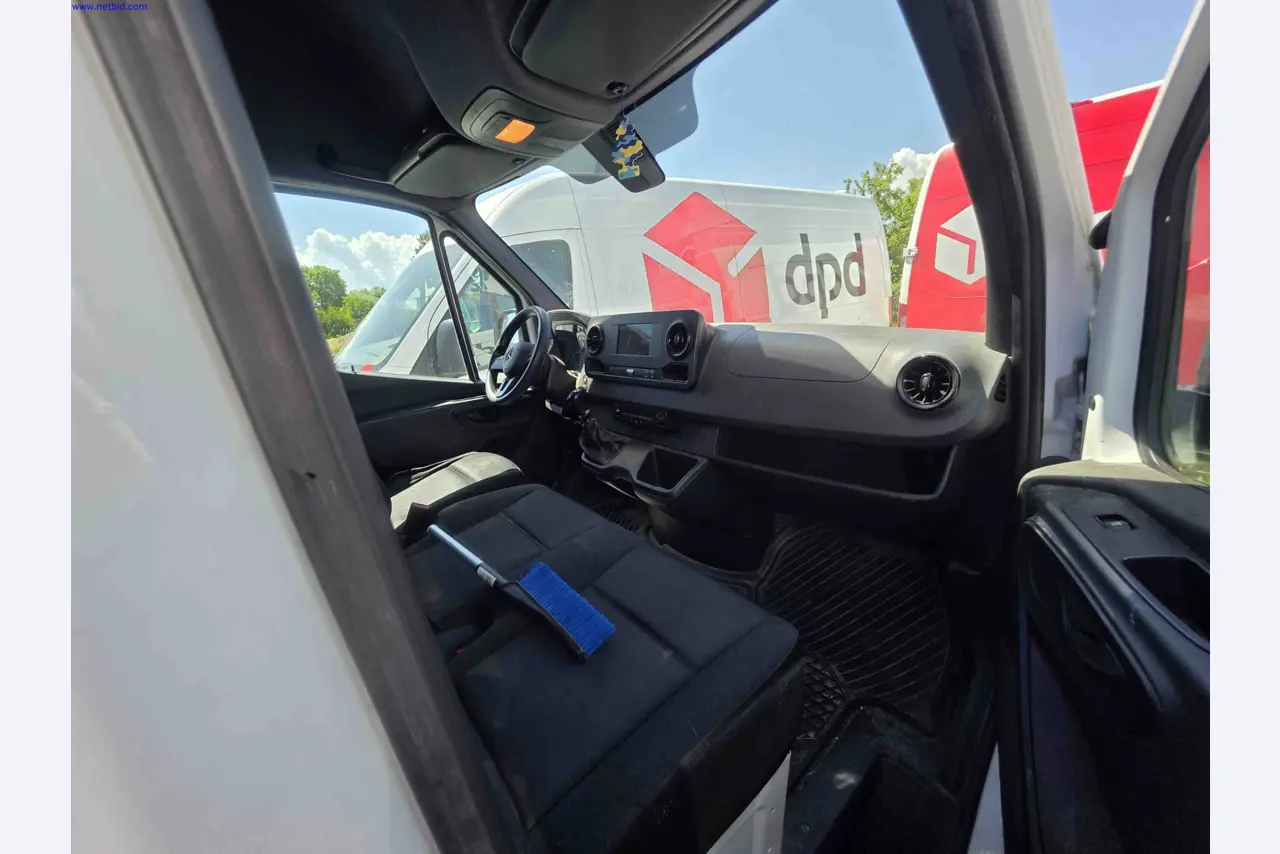 Courier, express, and package delivery services; package transport; freight forwarding; logistics-39